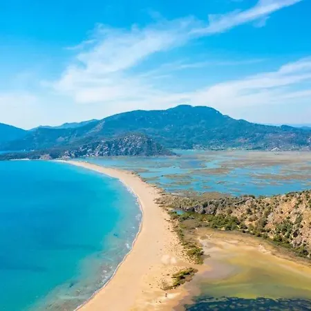 Βίλα Villa Central