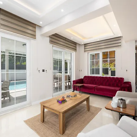 Βίλα Villa Central